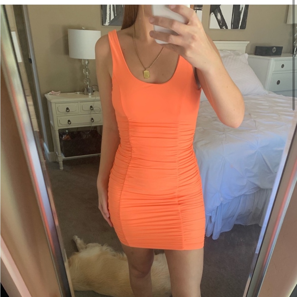 NWOT Tiger Mist Santa Clara Ruched Body-Con Dress in Off White